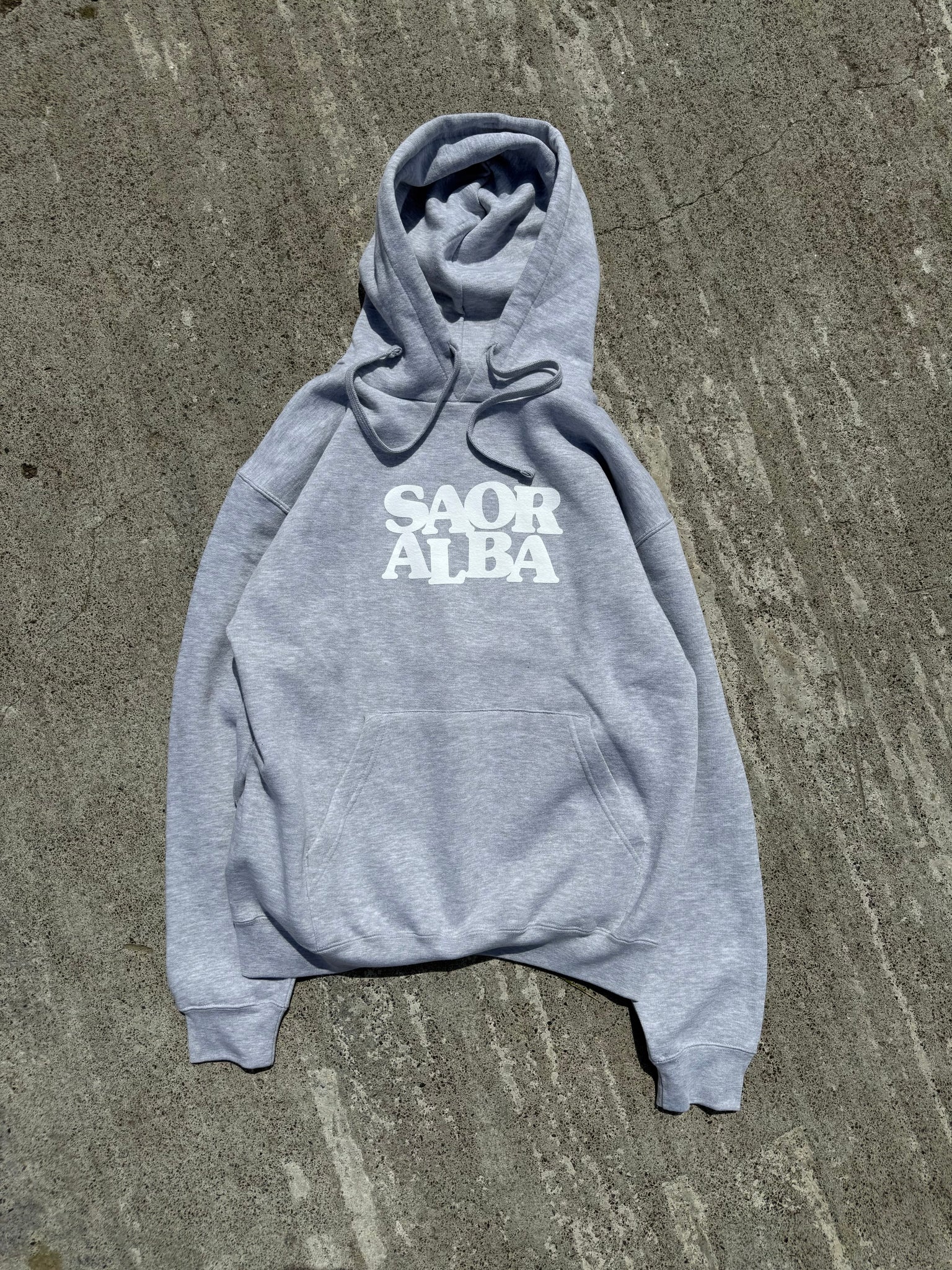 SAOR ALBA Hood - Grey