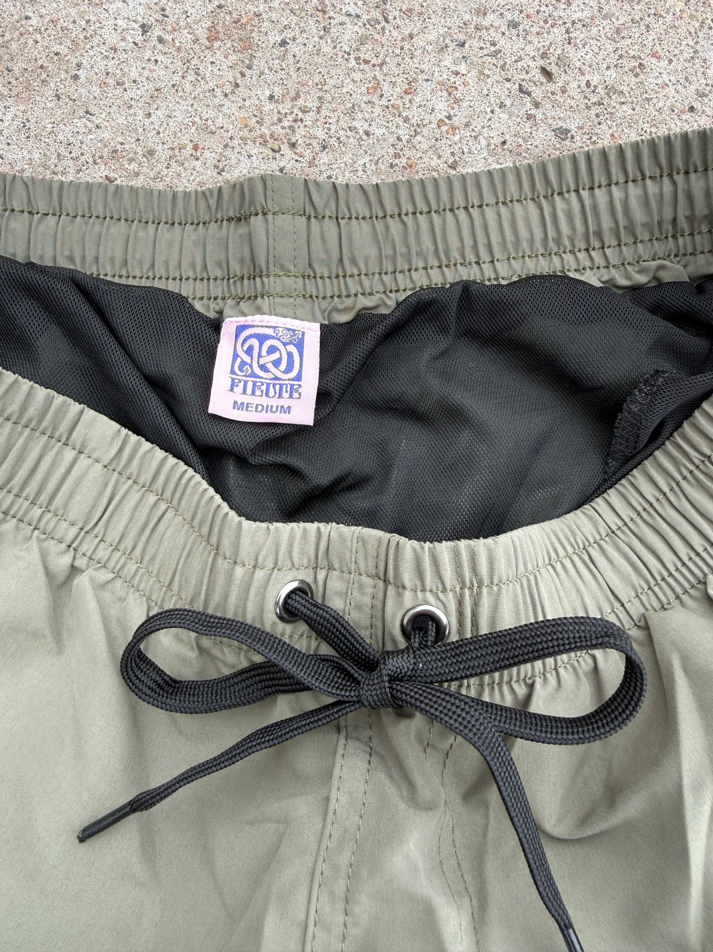 Snake Shorts Military Green